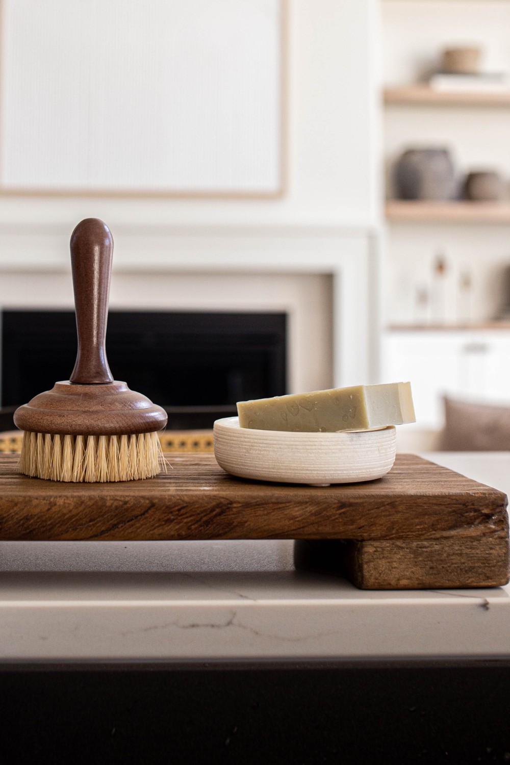 Luxe B Co - Marble Soap & Brush Holder