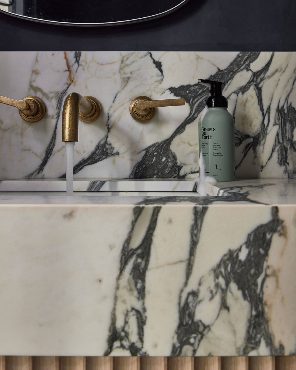 Guest on Earth - Foaming Hand Soap